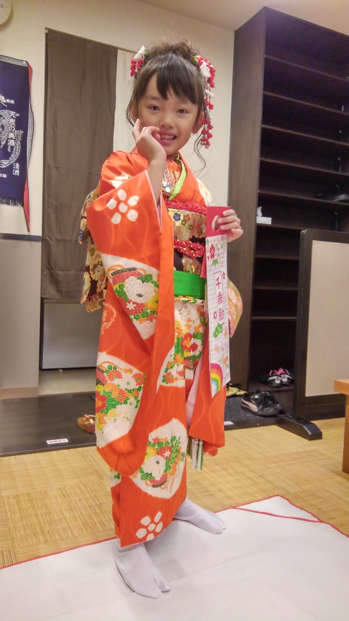 七五三７歳のお着付けとヘアとメイクです Coubic