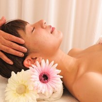 【初回】1番人気♡50分コース◆女の贅沢盛り沢山!! 本格小顔コルギ+イオンかっさ+毛穴ケア+背中デコルテ♡パールモデリングパックと石膏パック付き!!《女性専用》 | Angela(アンジェラ) 池尻大橋から30秒|朝10時から営業 | 当日予約・直前予約 ポップコーン