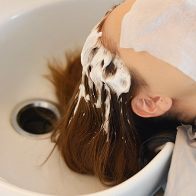 *頭皮と髪にWアプローチ*人気*MoeMoeヘッドスパ60分~花の香りでリラックス~ お出かけ前の簡単アレンジサービス♡ | Amoute(アムティ) | 当日予約・直前予約 ポップコーン