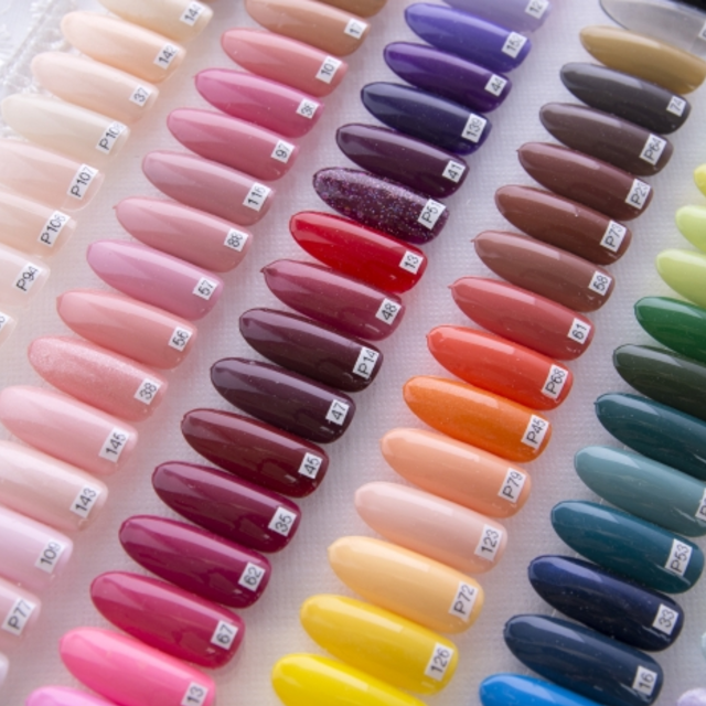HANDワンカラー★オフ込み★ | NAIL SALON LaViVi 表参道店 (ネイルサロン ラヴィヴィ) | 当日予約・直前予約 ポップコーン