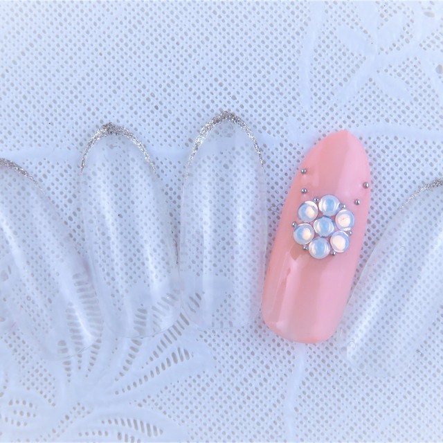 平日13時~17時限定【オフ無料/ケア込/初回のみ】きらきらライン★ | Nail Salon Snow (スノー) | 当日予約・直前予約 ポップコーン