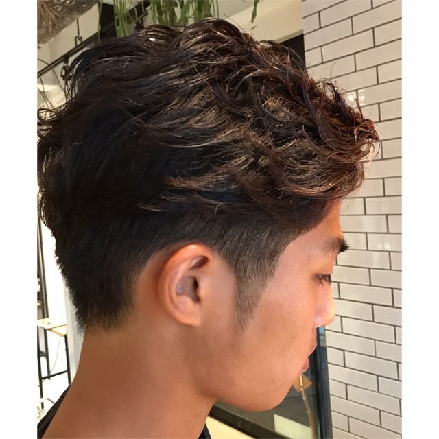 〔Men`s 限定〕カット+ポイントパーマ+炭酸泉付【¥7,940 OFF】-自由が丘- | AUQWA(アウクワ) | 当日予約・直前予約 ポップコーン