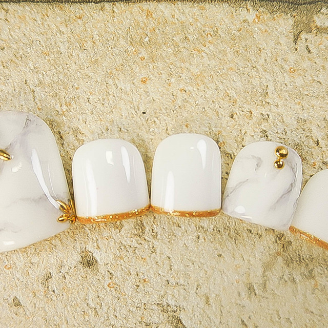 【Recommend / Off & Care included】 Foot Flat-rate Design L * 12 980 yen course | Nail salon iS (nail salon size) Meguro shop * Operating weekdays until 22 pm | Last-minute booking service Popcorn