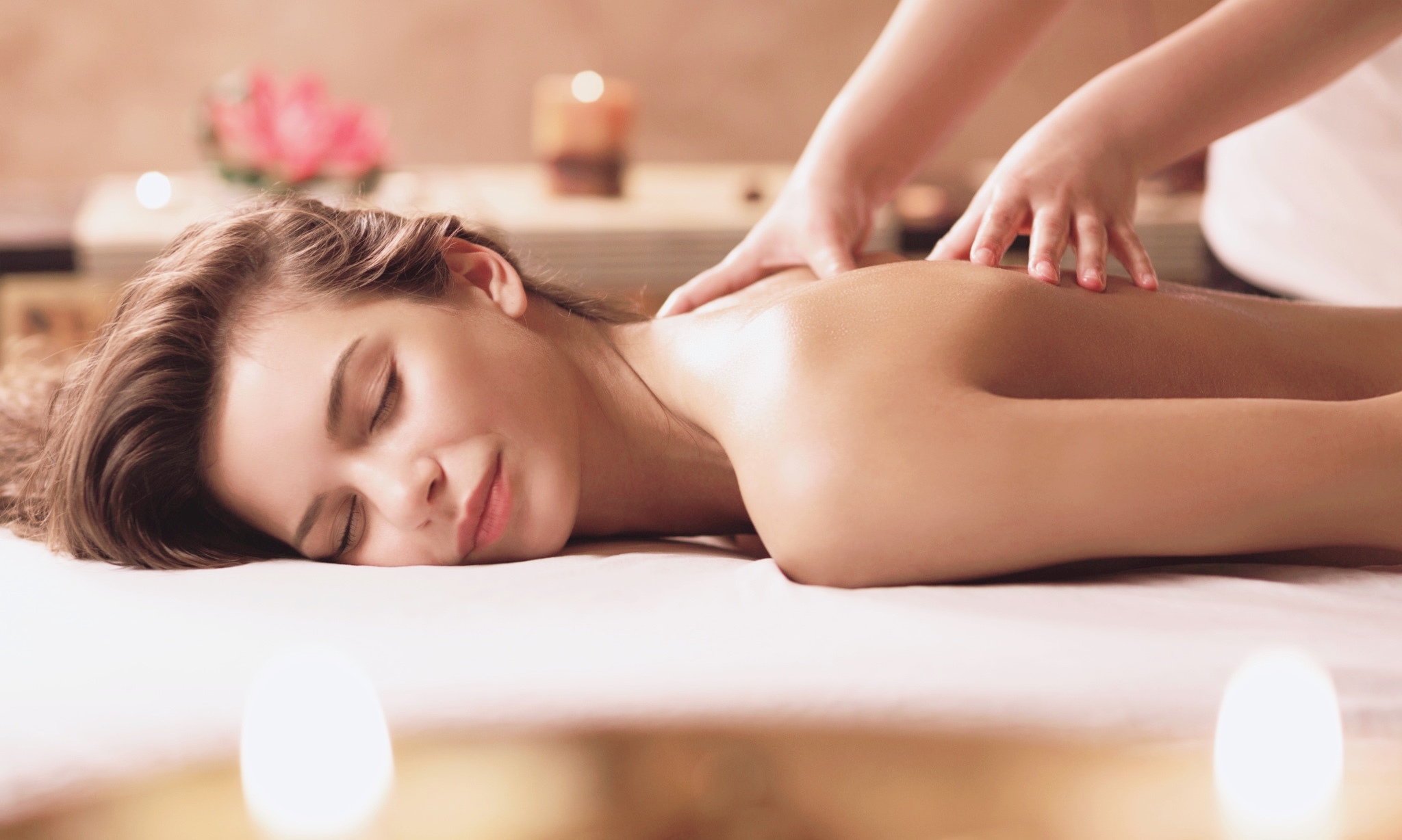 セラピーエステ オールハンド アロマオイルマッサージ Coubic