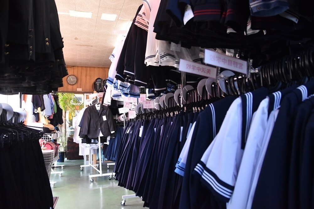 子育て家庭支援団体こっちゃこ さくらや花巻店 Coubic