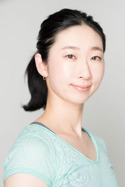 こころとからだのシンプルヨガ 気軽に土曜ヨガ Motoe Coubic こころとからだのシンプルヨガ 気軽に土曜ヨガ Motoe Coubic