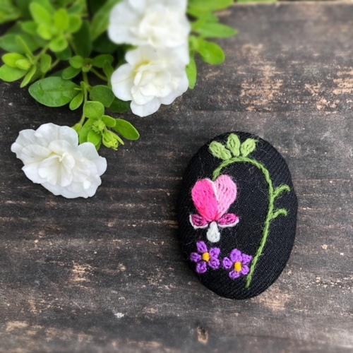 6/23 murtudsüdaと忘れな草のムフ刺繍ブローチづくり