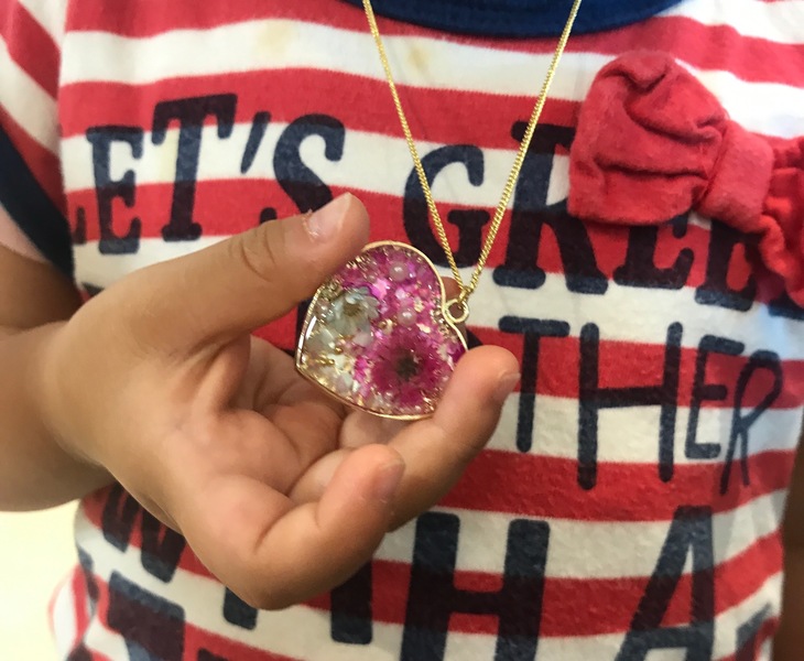 可愛い♡UVレジンでキーホルダー・ネックレス製作1日ワークショップ