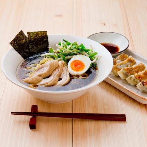 HEALTHY RAMEN & GYOZA HOME COOKING