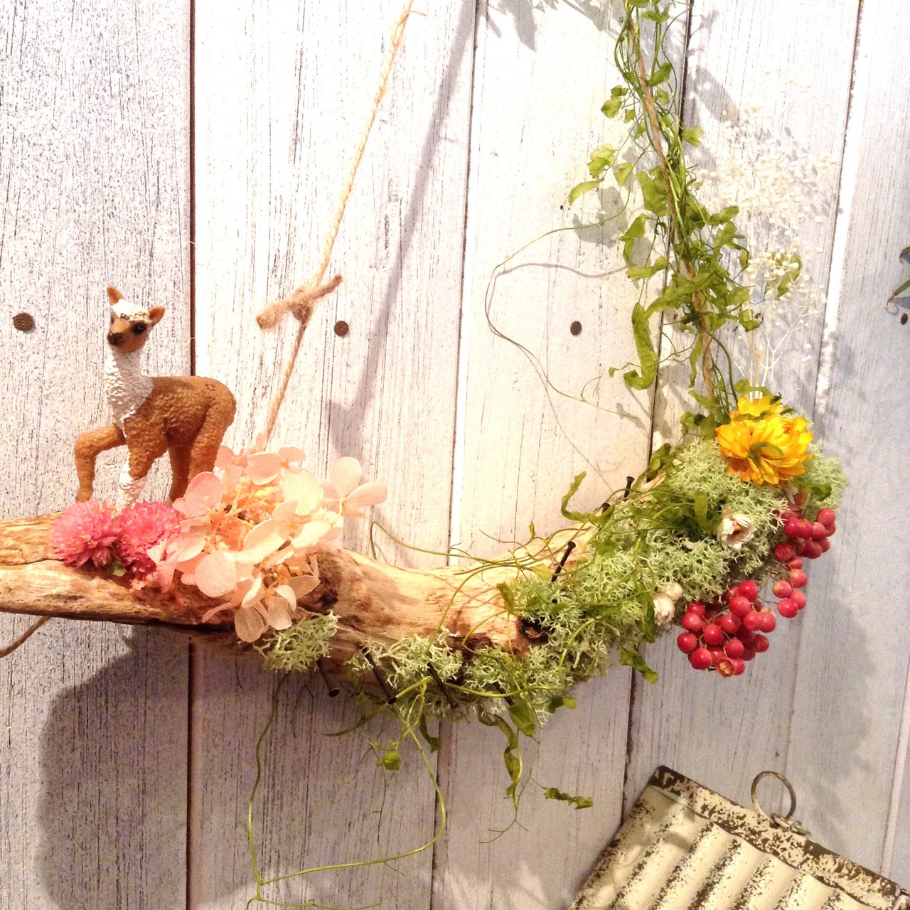【全て想いのままに!自由すぎる手作り流木アート】のワークショップ