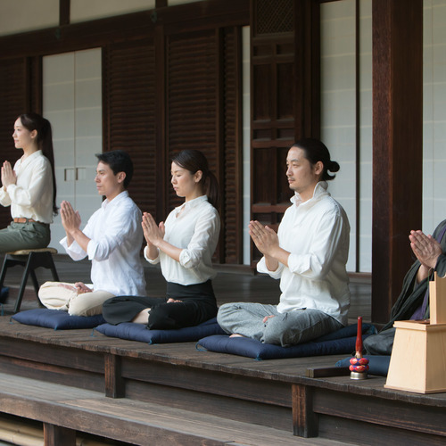 大徳寺 真珠庵「大人が楽しむ坐禅会」