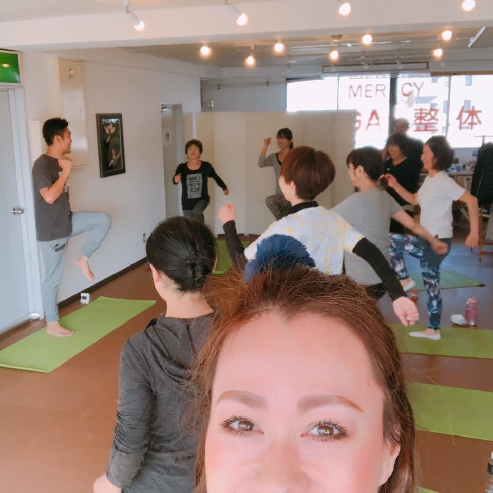 くびれ健康 通称のりキャンプ!! 担当Nori (未就園児ママ都度払いで受講可能)
