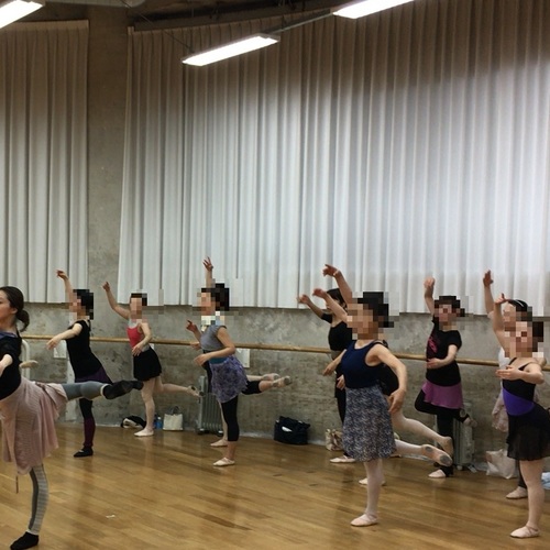 2018-2019 年末年始特別クラス 青山 季可 先生 (牧阿佐美バレヱ団 ) 「初 級」「ショートポアント30」