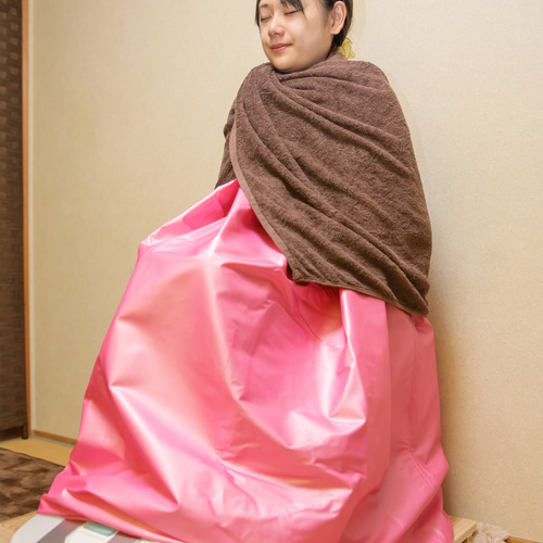 【よもぎハーブ蒸し・足湯付き】身体を芯から温めたい方へ♡