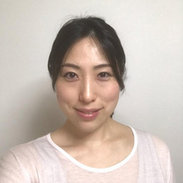 アロマヨガ AKI