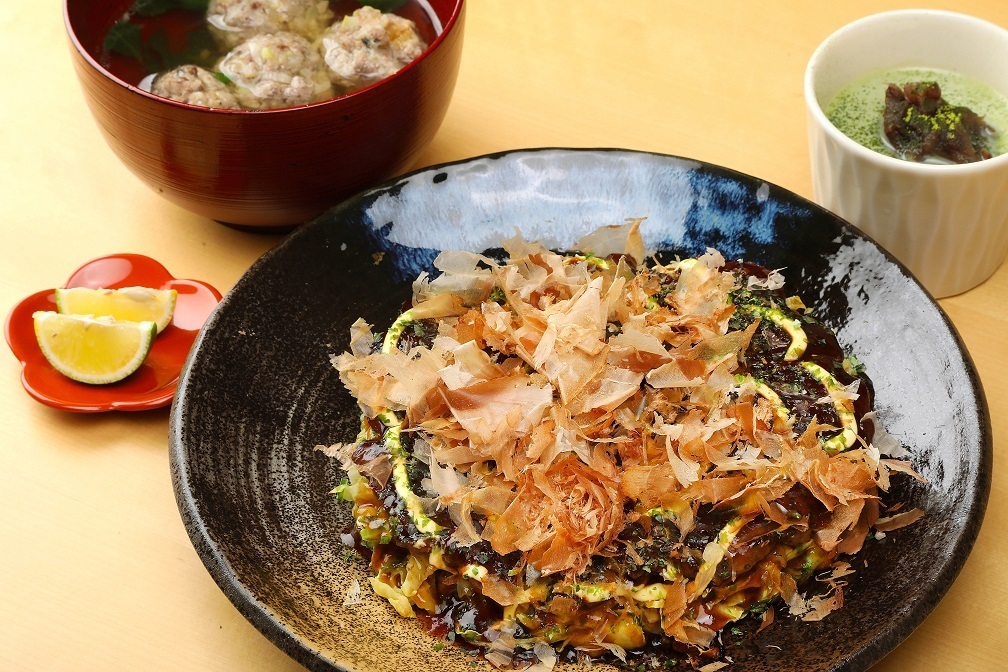 Okonomiyaki, Golden Soup with minced fish balls, and Pudding