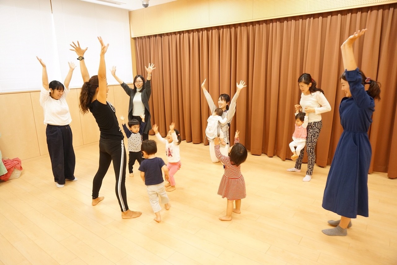 Rhymoe® Baby & Kids(ライモーベイビー / キッズ)明石火曜日クラス