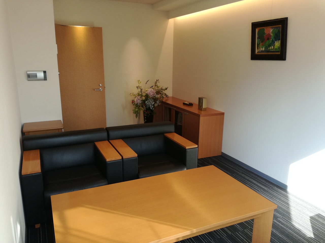 fabbit 秋葉原 会議室(meeting room)予約ページ