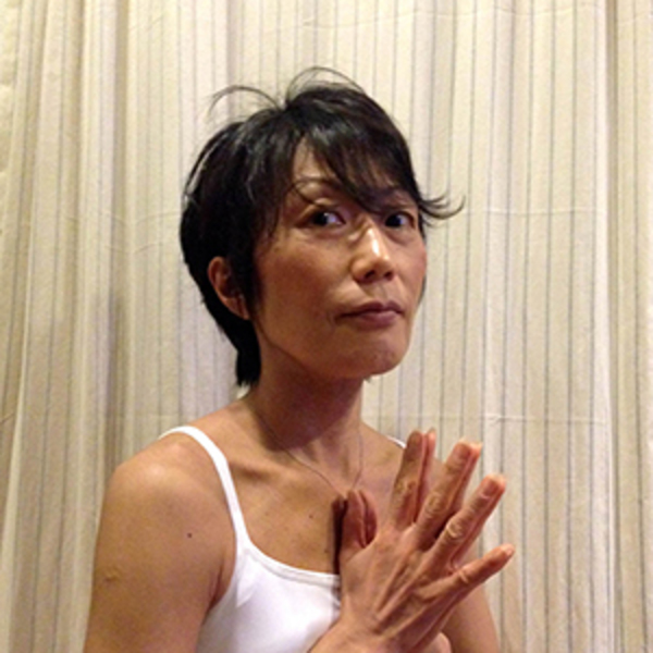 産後ヨガ AKIYO