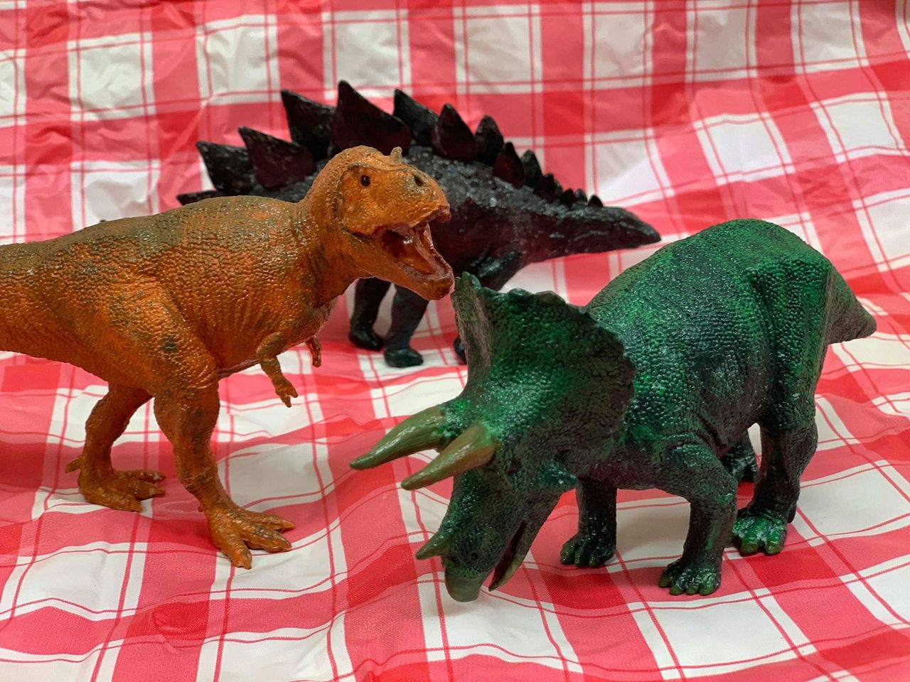 川崎 恐竜ワークショップ ペイントミニフィギュア 立体ペーパークラフト作り 年9月22日 火祝 Coubic