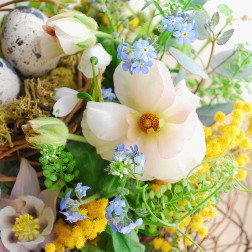 ハンドメイド❣️菜の花畑、春のフラワーアレンジ ❁⃘*.゜ SPECIAL【3月限定フラワーイースター】春の小花とイースター