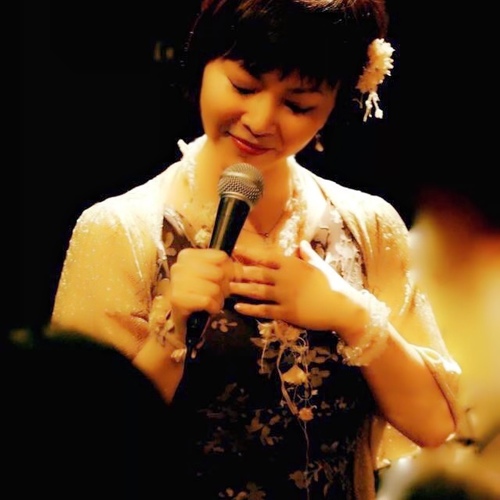 幸せの贈り物♡ライブ in 埼玉オリーブ・カフェ