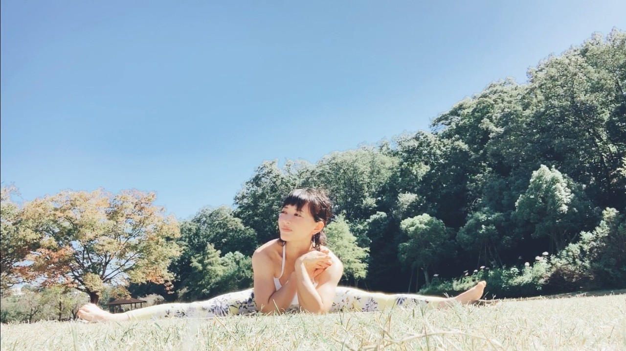 超 気持ちいい アロマリラックスたまごヨガ Aki Coubic 超 気持ちいい アロマリラックスたまごヨガ Aki Coubic