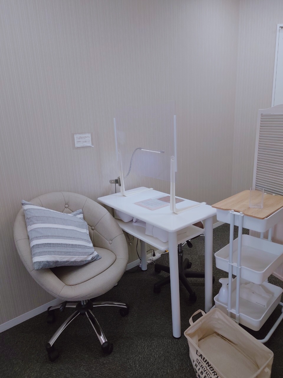 ネイルテーブルd Coubic